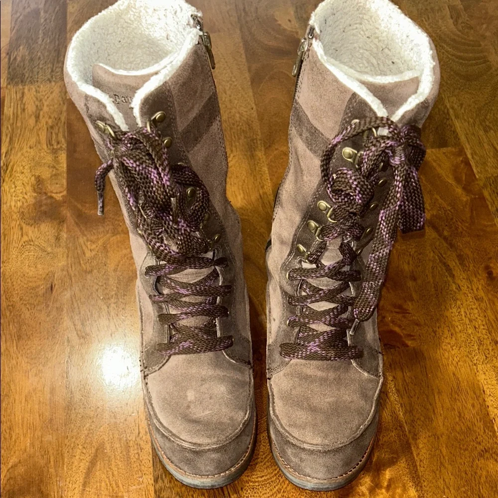 Patagonia Women's Brown Winter Boots